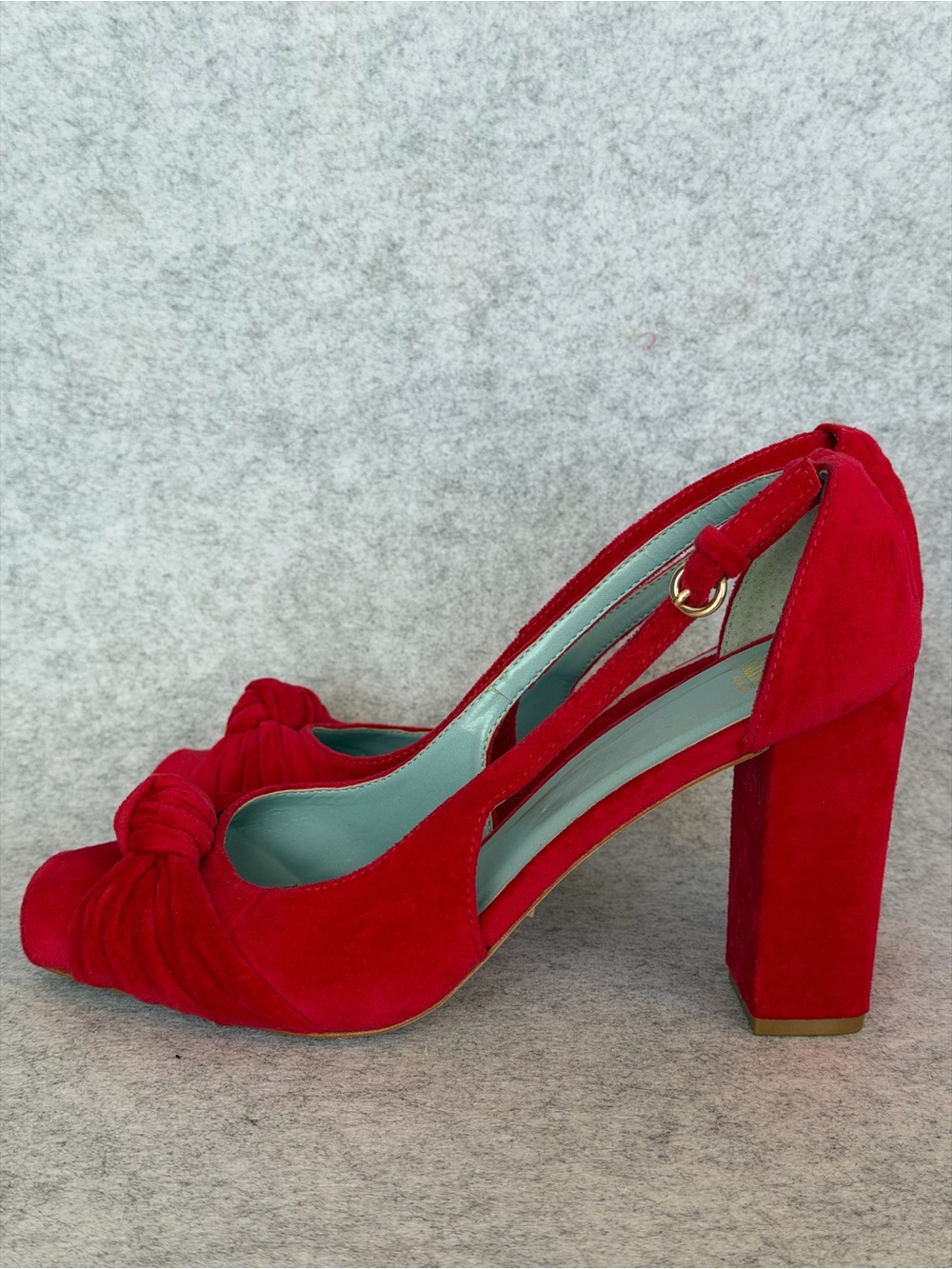 •2 Frances Valentine Retro Pump Red Velvet Size 9 - Picture 4 of 14